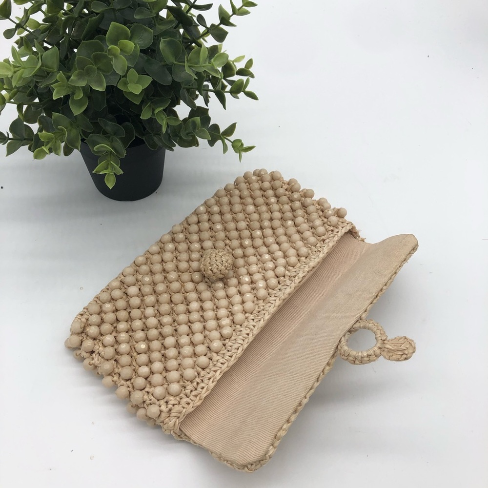 BOHEMIAN NWOT Macrame Beading Cream Colored Clutch - Picture 9 of 11
